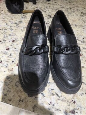 Ara Black Leather Men's Slip-On Loafers with Chain Accent